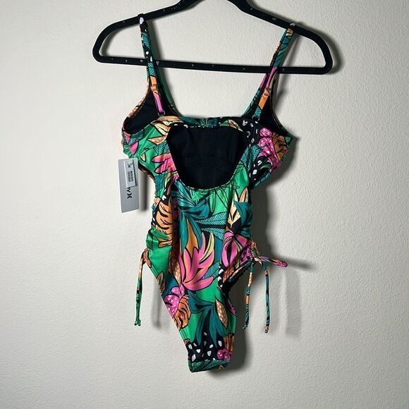 New Hurley Women's Colorful Tropical Print Cutout Adjustable Moderate Swimsuit - Picture 3 of 6
